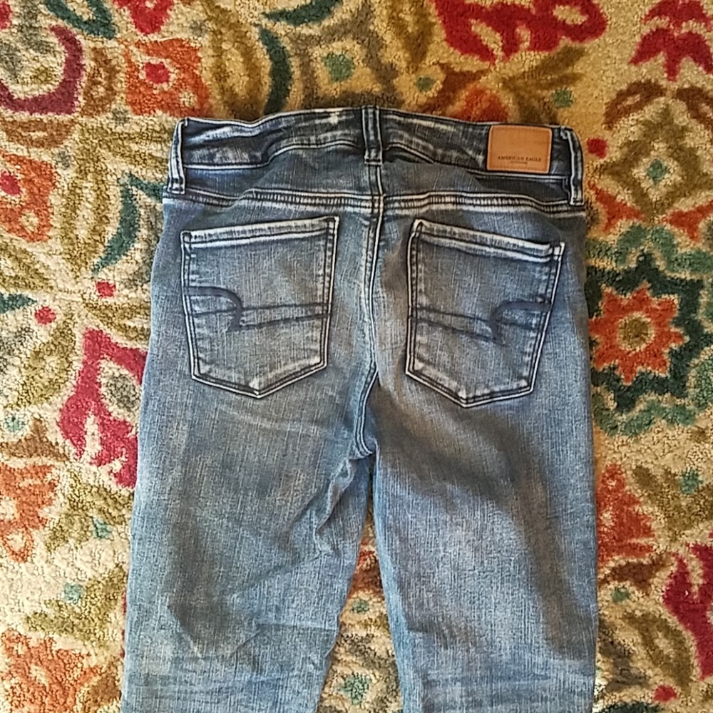 American Eagle crop jeans - Picture 4 of 5